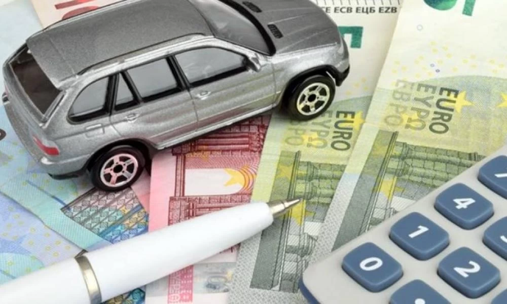 ΑΑΔΕ: 75.000 ιδιοκτήτες ΙΧ δεν πλήρωσαν τέλη κυκλοφορίας το 2016